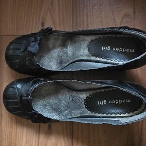 Black Madden Girl size 10 low heel dress shoes